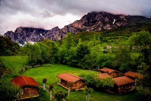 Hotel Rural Picos De Europa Posada De Valdeon Zewnętrze zdjęcie
